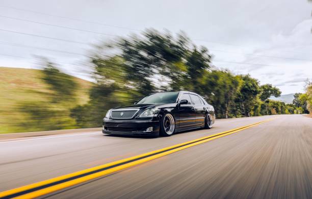 Le Choix du Luxe : Pourquoi Opter pour un VTC Premium Plutôt qu&rsquo;un Taxi Classique ?